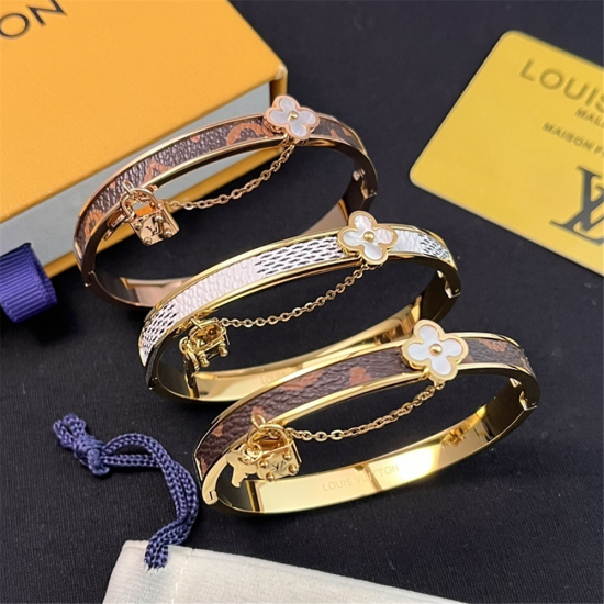 LV Jewelry Bracelet