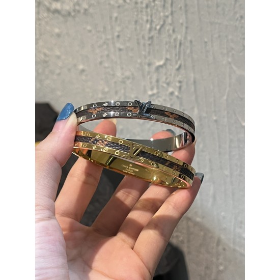 LV Jewelry Bracelet