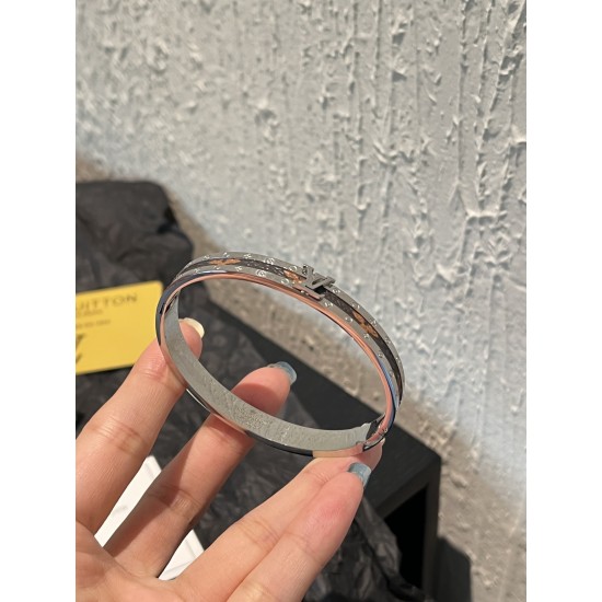 LV Jewelry Bracelet