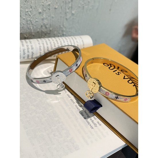 LV Jewelry Bracelet