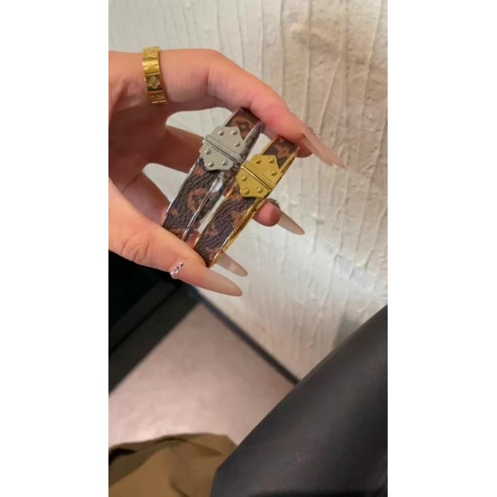 LV Jewelry Bracelet