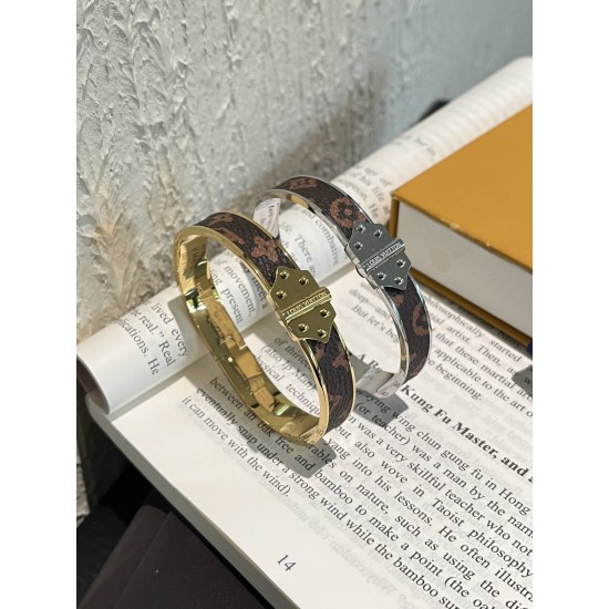 LV Jewelry Bracelet