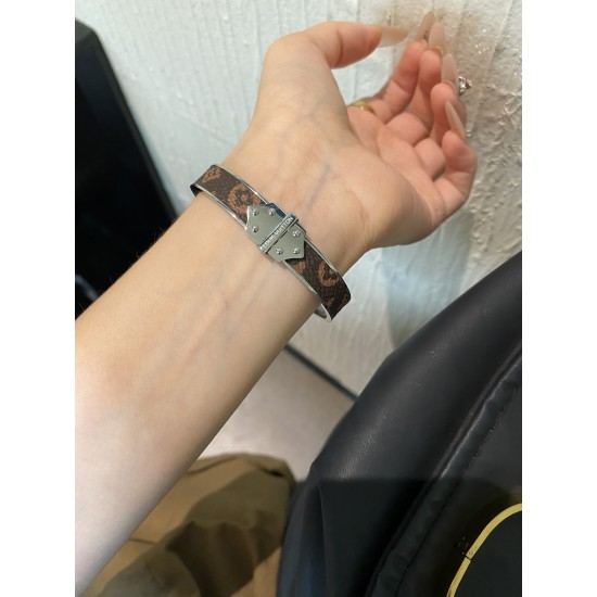 LV Jewelry Bracelet