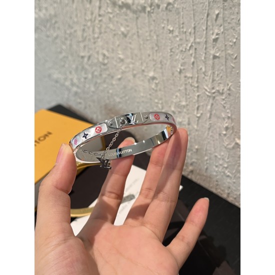 LV Jewelry Ring 