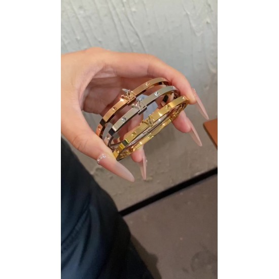 LV Jewelry Bracelet