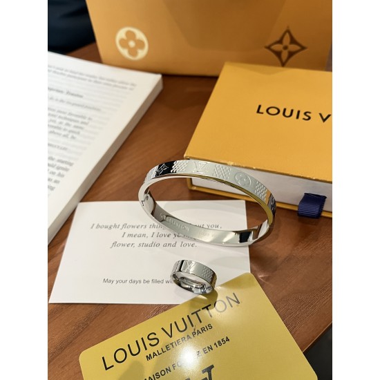 LV Jewelry Bracelet