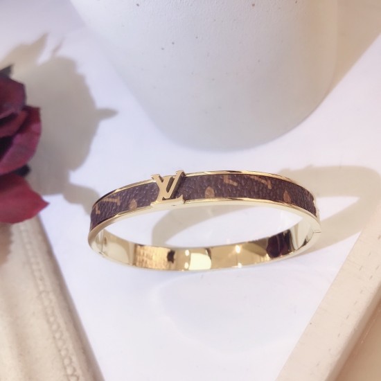 LV Jewelry Bracelet