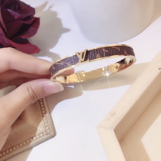 LV Jewelry Bracelet