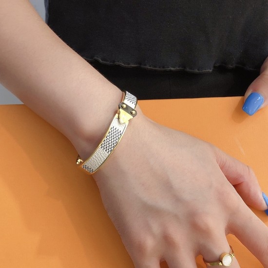 LV Jewelry Bracelet