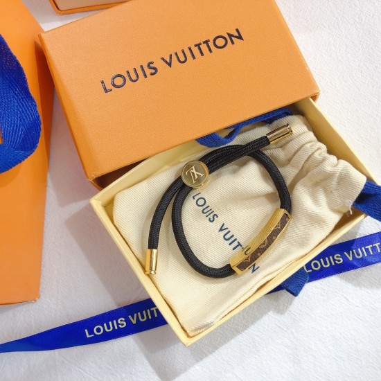 LV Jewelry Ring 