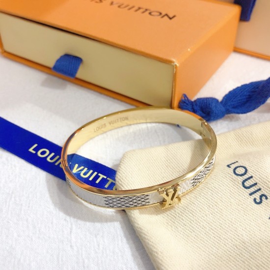 LV Jewelry Ring 