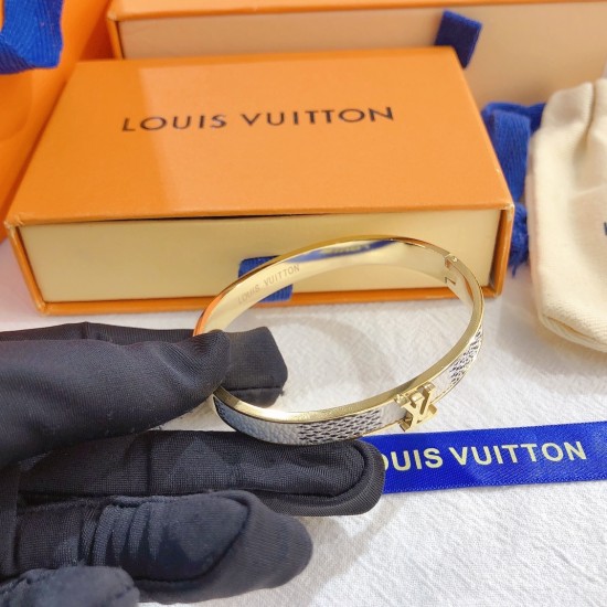 LV Jewelry Ring 