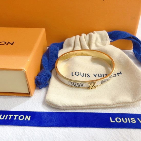 LV Jewelry Ring 