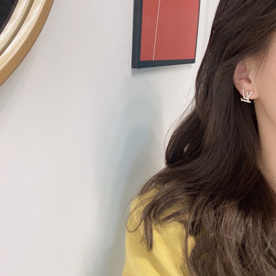 LV Jewelry Ring 
