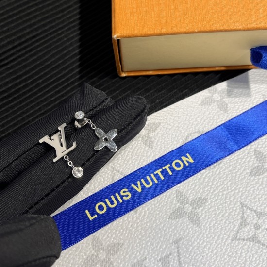 LV Jewelry Ring 