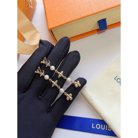LV Jewelry Ring 