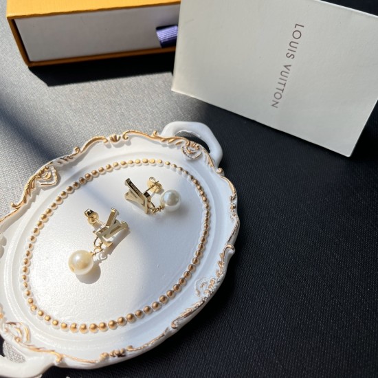 LV Jewelry Ring 