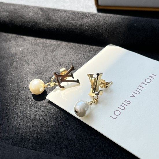 LV Jewelry Ring 