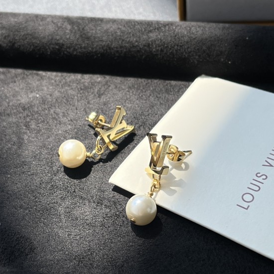LV Jewelry Ring 