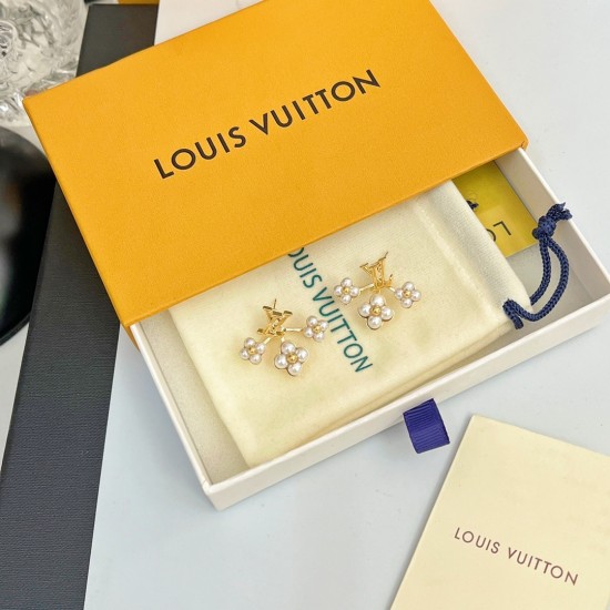 LV Jewelry Ring 