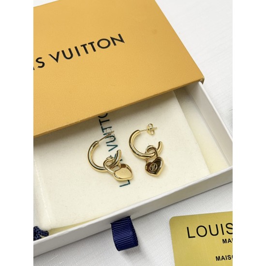 LV Jewelry Ring 