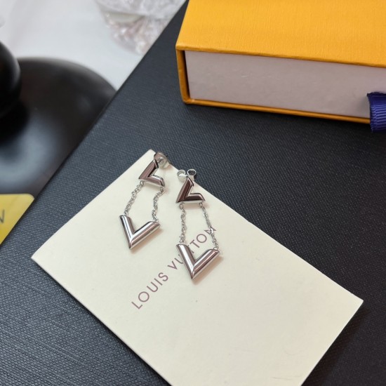 LV Jewelry Ring 