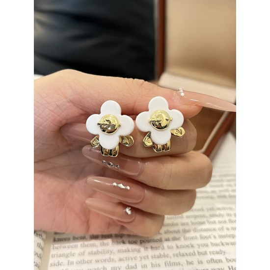 LV Jewelry Ring 