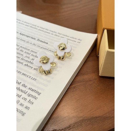 LV Jewelry Ring 