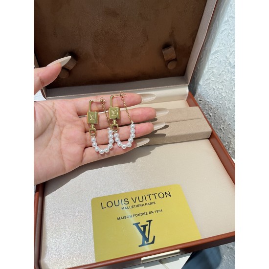 LV Jewelry Ring 