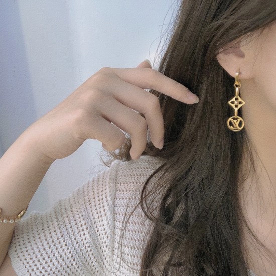 LV Jewelry Ring 