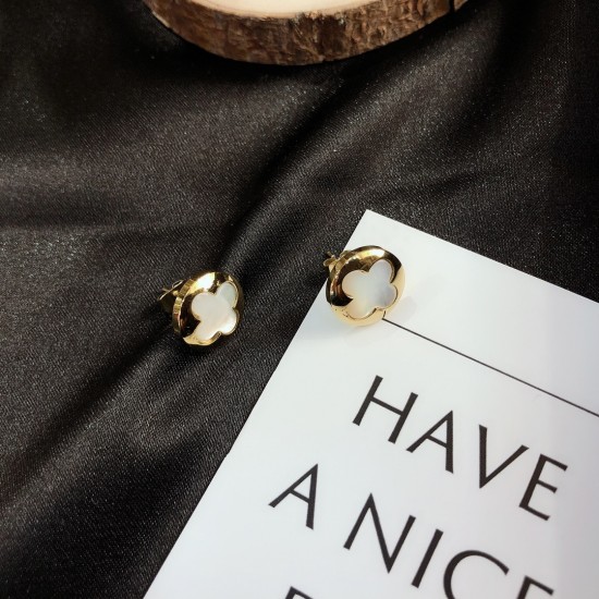 LV Jewelry Ring 