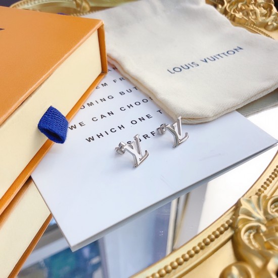 LV Jewelry Ring 