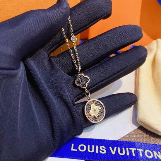 LV Jewelry Ring 