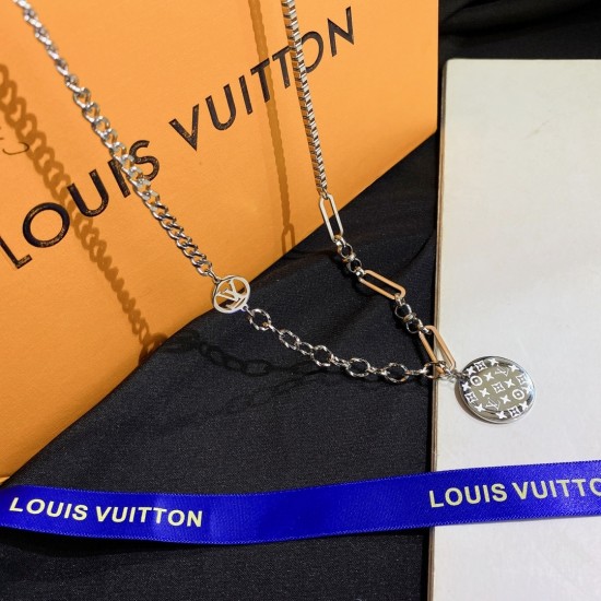 LV Jewelry Ring 