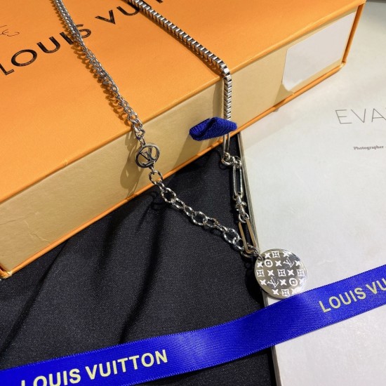 LV Jewelry Ring 