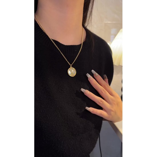 LV Jewelry Ring 