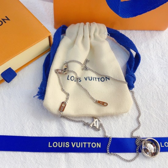 LV Jewelry Ring 