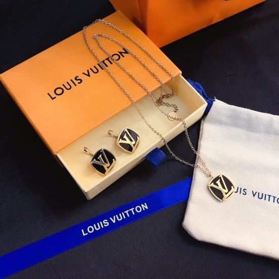 LV Jewelry Ring 