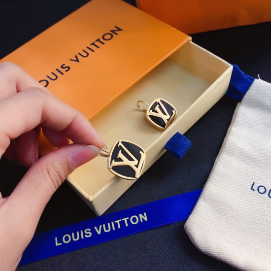 LV Jewelry Ring 