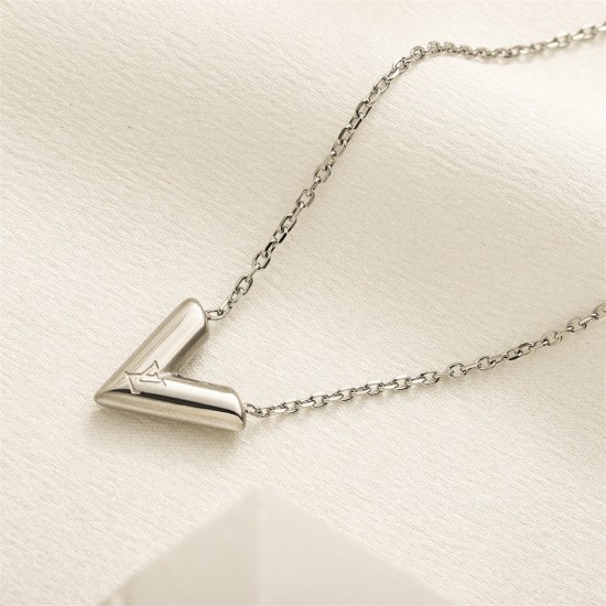 LV Jewelry Ring 