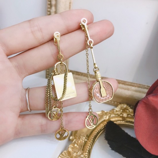 LV Jewelry Ring 