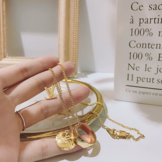 LV Jewelry Ring 