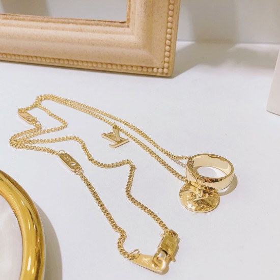 LV Jewelry Ring 