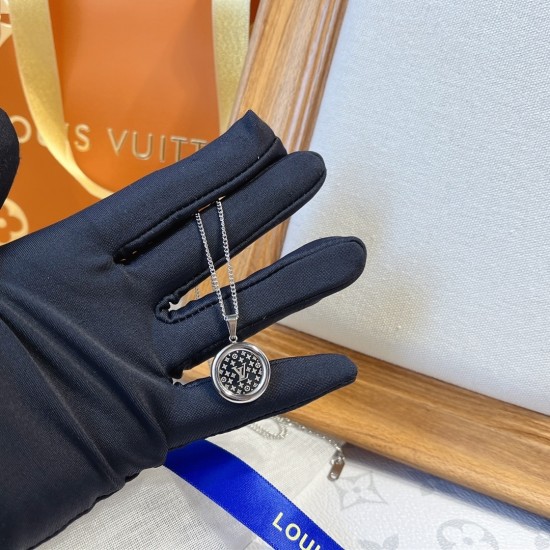 LV Jewelry Ring 
