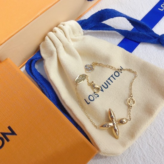 LV Jewelry Ring 