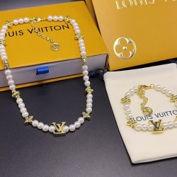 LV Jewelry Ring 