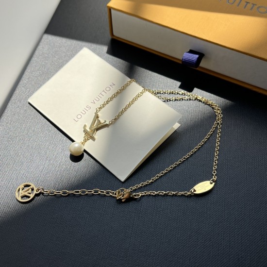 LV Jewelry Ring 