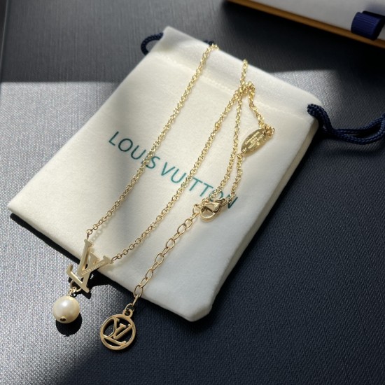 LV Jewelry Ring 
