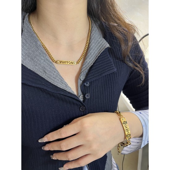 LV Jewelry Ring 