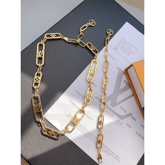 LV Jewelry Ring 